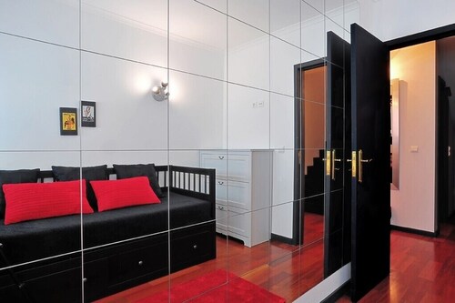 Duplex apartment, modern and sophisticated while maintaining originality traits