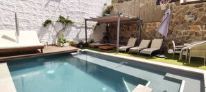 Beheizter Pool