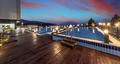 Aria Pension Resort