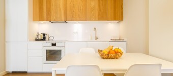 New Luxurious apartment in heart of Cadiz wifi, air condition/heating, lift