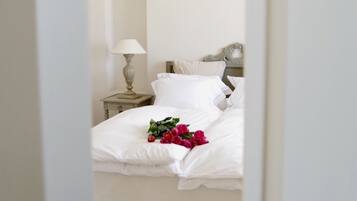 2 bedrooms, desk, iron/ironing board, travel crib