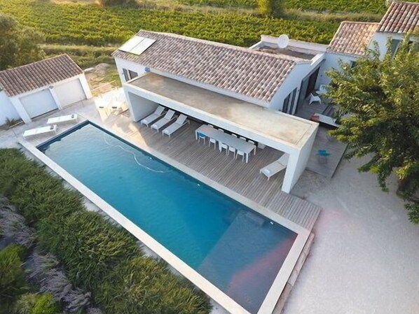 Outdoor pool, a heated pool