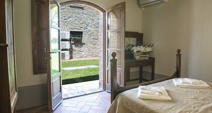 LE CASELLE 26 nukkuu, huvila yksityinen uima-allas yksinomaiseen käyttöön!