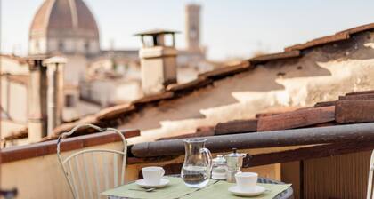 Lovenest with terrace Duomo view