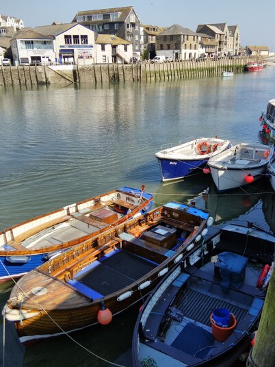 Lovely Flat In West Looe With Spectacular Sea & Harbour Views - Non Smokers Only