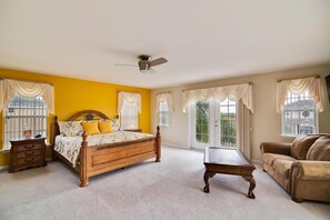 7 bedrooms, in-room safe, iron/ironing board, travel cot