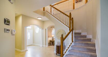 🏡 7 Bed,7 Bath | Large pool & H/Tub | Large Smart TVs & Sonos every Room I WiFi