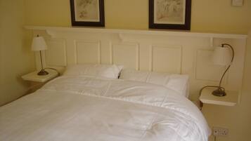 1 makuuhuone, silitysrauta/-lauta, Wi-Fi, vuodevaatteet