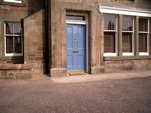 Exterior detail - Gorgeous ground floor luxury Apartment in Fishing Village of Crail (Crail)