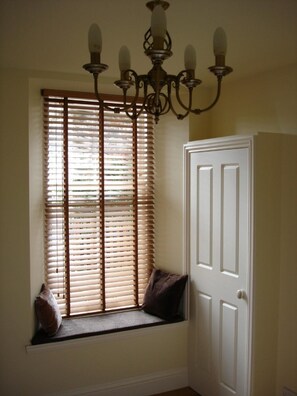 Interior - Gorgeous ground floor luxury Apartment in Fishing Village of Crail (Crail)