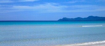 Cozy apartment 1' walk from the beach, central but quiet