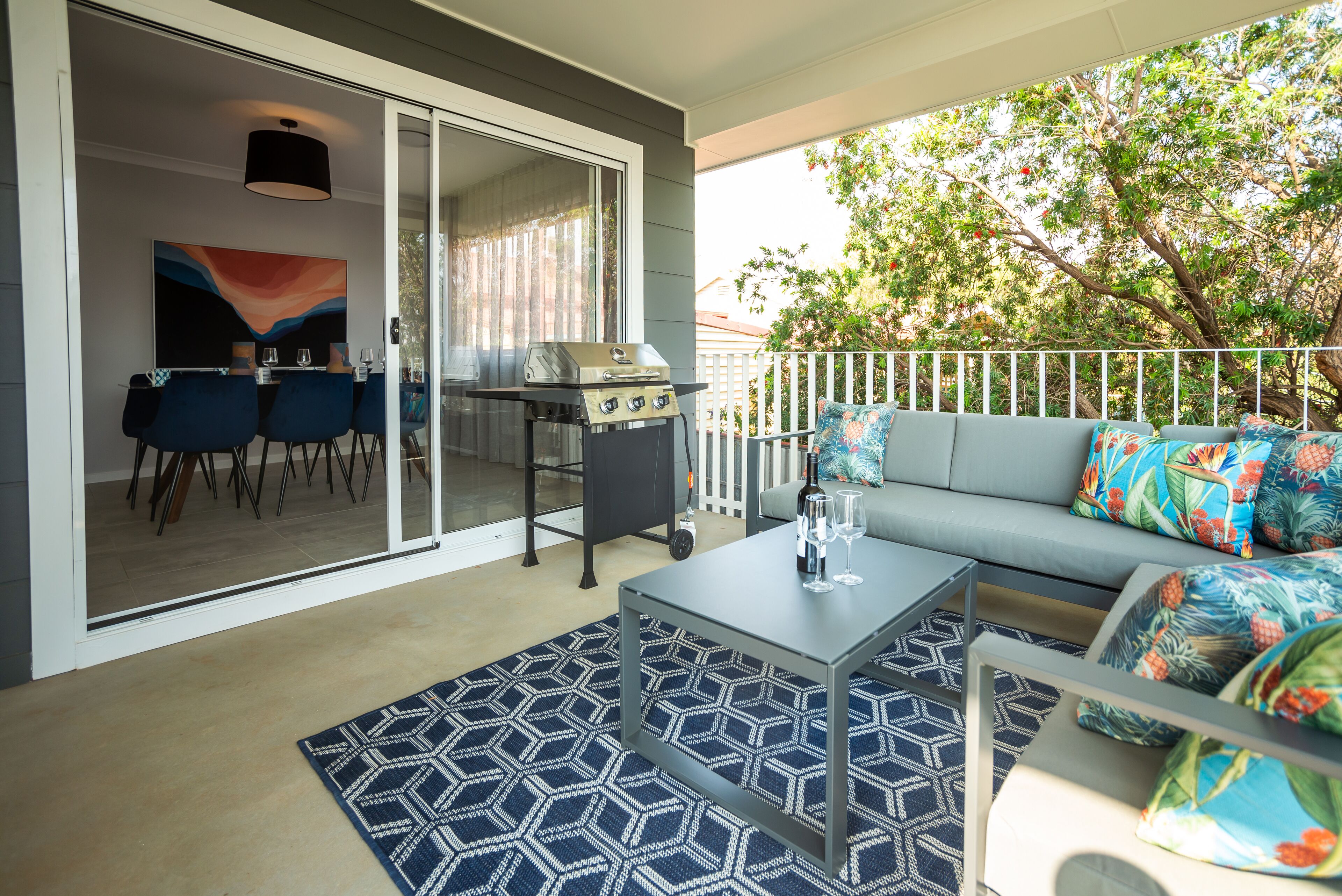 Nhà, 3 phòng ngủ (Elenore) | Quang cảnh vườn