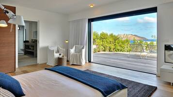 2 Schlafzimmer, Zimmersafe, Bügeleisen/Bügelbrett, Reisekinderbett