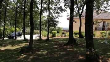 Enceinte de lâhĂ©bergement