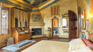 7 habitaciones, tabla de planchar con plancha y wifi gratis 