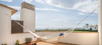 House in natural park 100m from the beach, with garden and pool, WIFI Tranquility