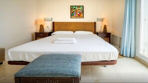 3 makuuhuonetta, silitysrauta/-lauta, vauvan matkasänky, ilmainen Wi-Fi