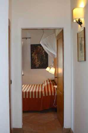 2 camere, ferro/asse da stiro, Wi-Fi gratuito, lenzuola