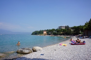 Sun loungers