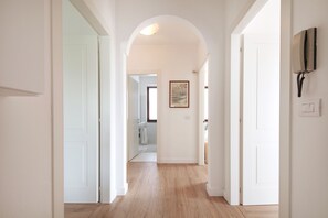 Interior - Villa with breathtaking pool and garden, near Sorrento (Massa Lubrense)