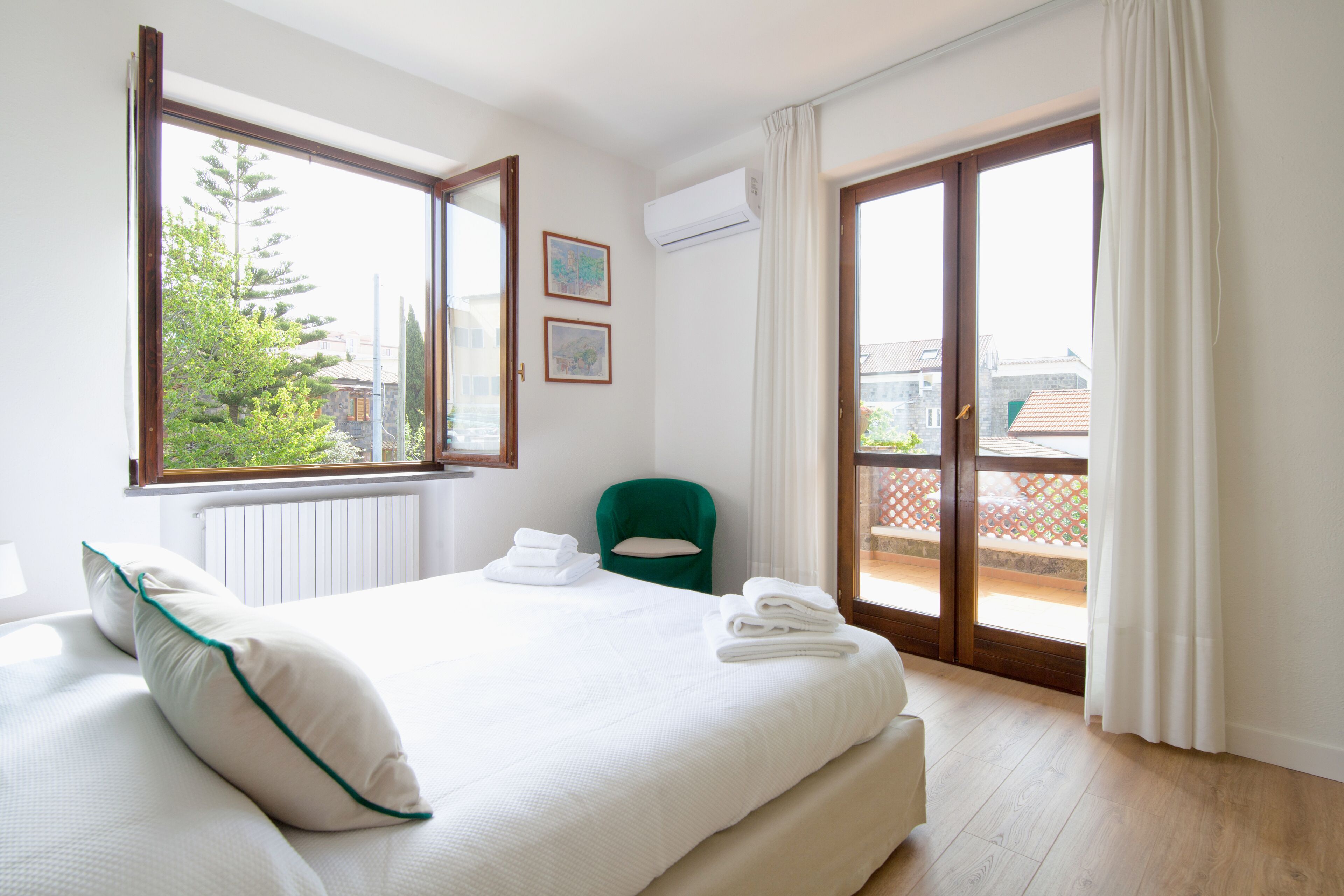 5 camere, ferro/asse da stiro, Wi-Fi, lenzuola