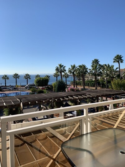 Amazing Sea Views, Front Line To The Sea!