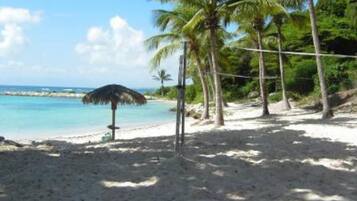 Beach nearby, sun-loungers