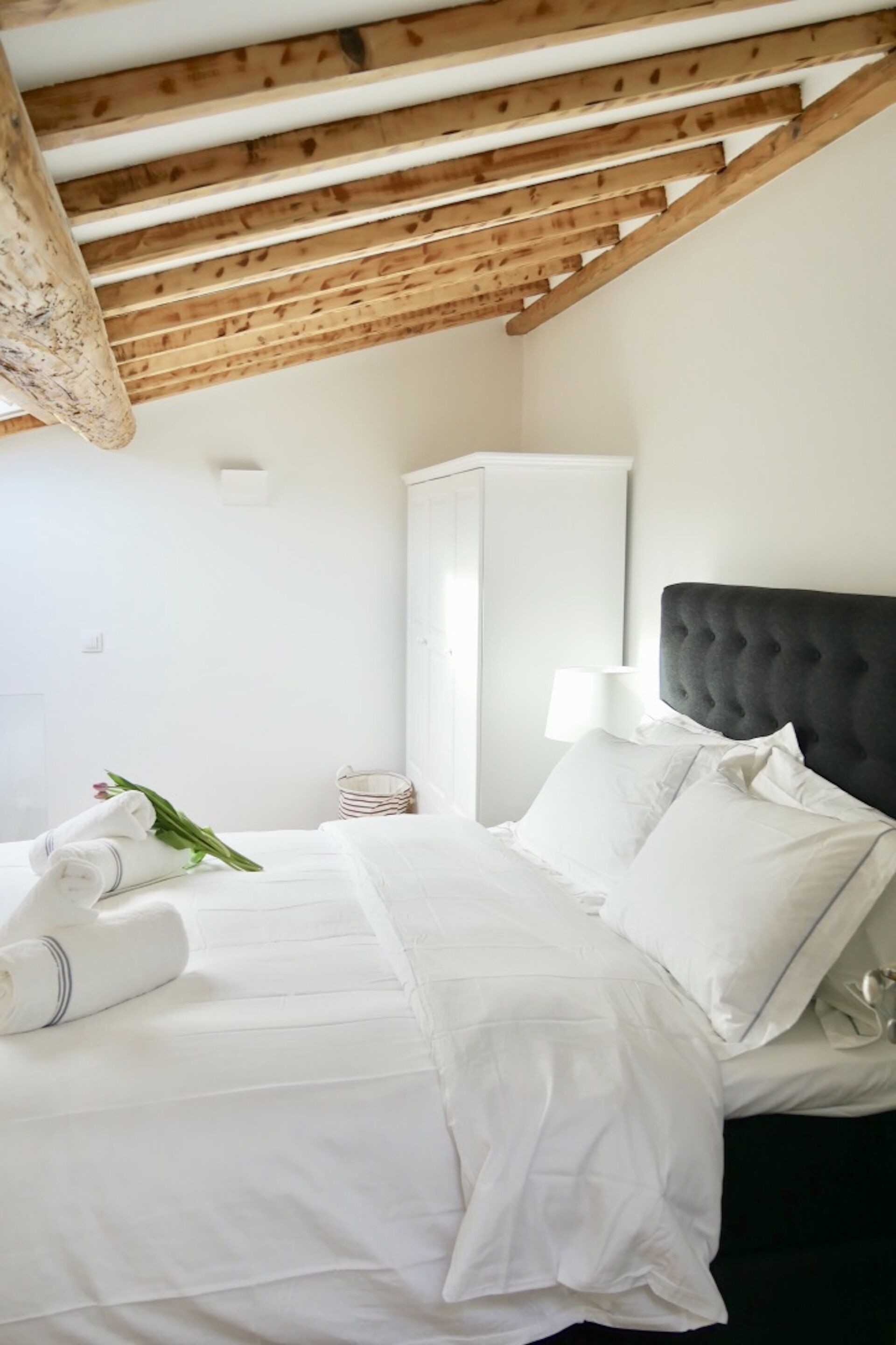 3 camere, ferro/asse da stiro, Wi-Fi gratuito, lenzuola