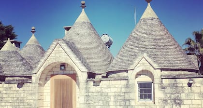 Beautiful Traditional Trullo With Private Pool in Martina Franca