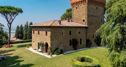 Torre di Paciano 10+2, Emma Villas