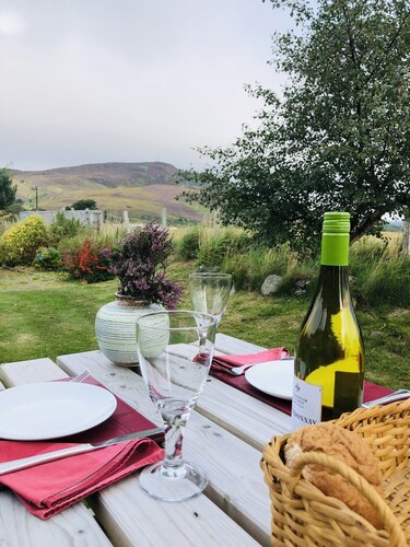 Stunning Highland retreat in peaceful glen near Dornoch