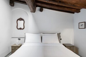 3 slaapkamers, een bureau, een strijkplank/strijkijzer, gratis wifi