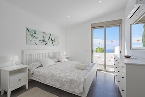 5 عدّة غرف نوم ومكواة/لوح كي وواي فاي مجانًا وملاءات أسرّة