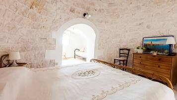 5 chambres, bureau, fer et planche à repasser, Wi-Fi gratuit