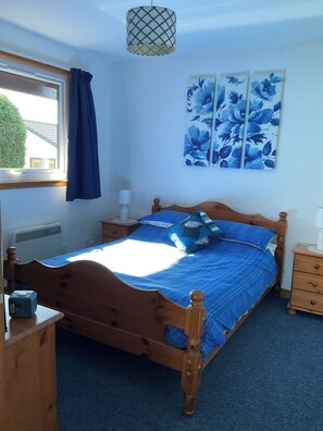 2 Schlafzimmer, Bügeleisen/Bügelbrett, kostenloses WLAN, Bettwäsche
