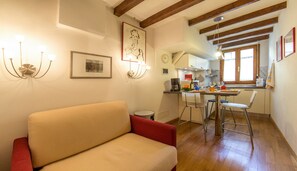 Smart TV, DVD player, books