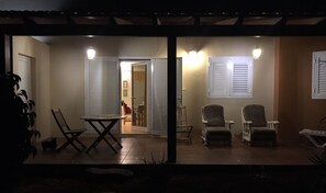 Terrace/patio - Casa Nico: your sustainable home with porch, garden and sunsets in Fuerteventura. (Antigua)