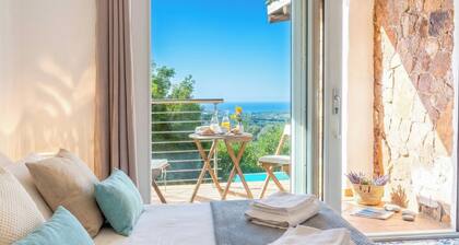 ClickSardegnaSeafront villa, 5 bedrooms, 6 bathrooms, infinity pool, WiFi