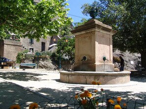 Enceinte de lâhĂ©bergement