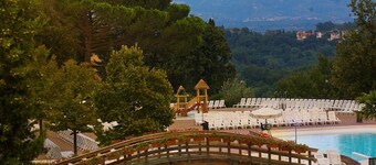 Casa l'Oca, a spacious and bright house in the heart of Tuscany, in the Chianti area.