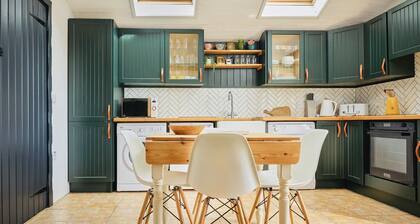 Barn Conversion In Ideal Location To Explore North Devon Beaches And Exmoor