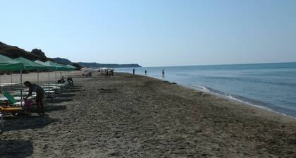 Luxusvilla, nur wenige Minuten vom preisgekrönten 'Turtle Beach' entfernt