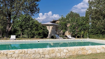 Podere Madonna Di Mezzo 6, Emma Villas