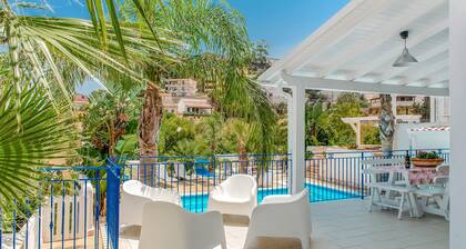 PRIVATE POOL 3 BEDROOMS 3 BATHROOMS 150 MT FROM THE SEA WI FI FREE , CAR RENTAL