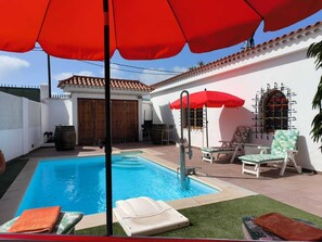 Beheizter Pool