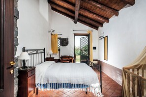 5 chambres, fer et planche à repasser, Wi-Fi, literie fournie