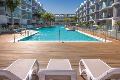 Luxurious apartment in Palm mar close to the sea and airport