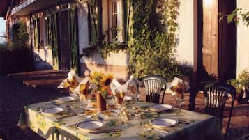Ristorazione all'aperto