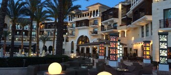 Appartement de luxe flambant neuf avec golf, piscine et vue sur le lac