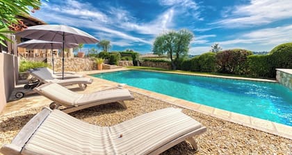 Villa de luxe avec Piscine, Sauna, Gym, Clim